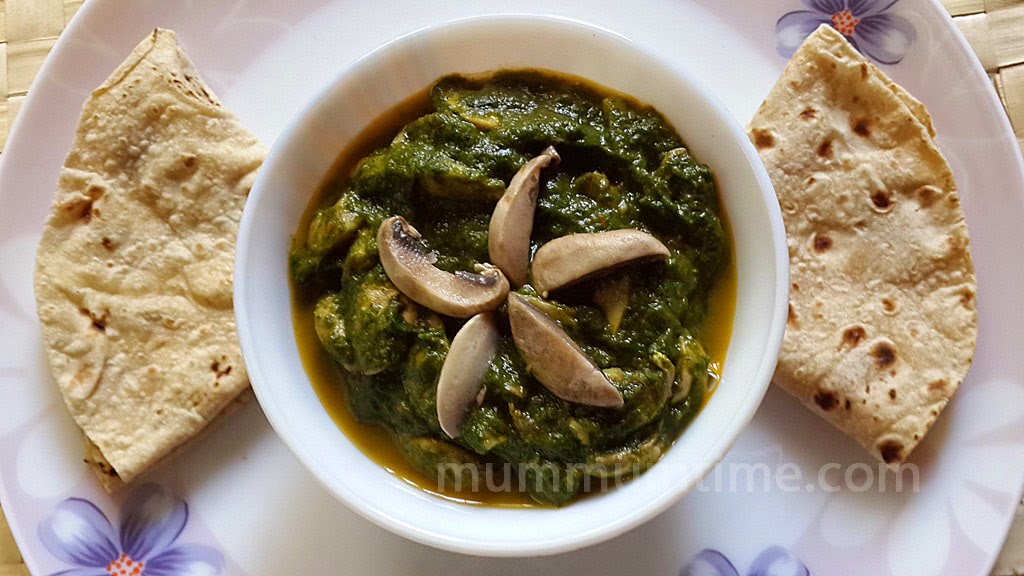 Spinach Mushroom Sabzi Recipe